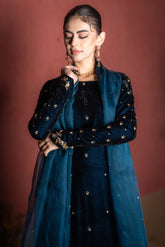 Modish Manor - Ravish