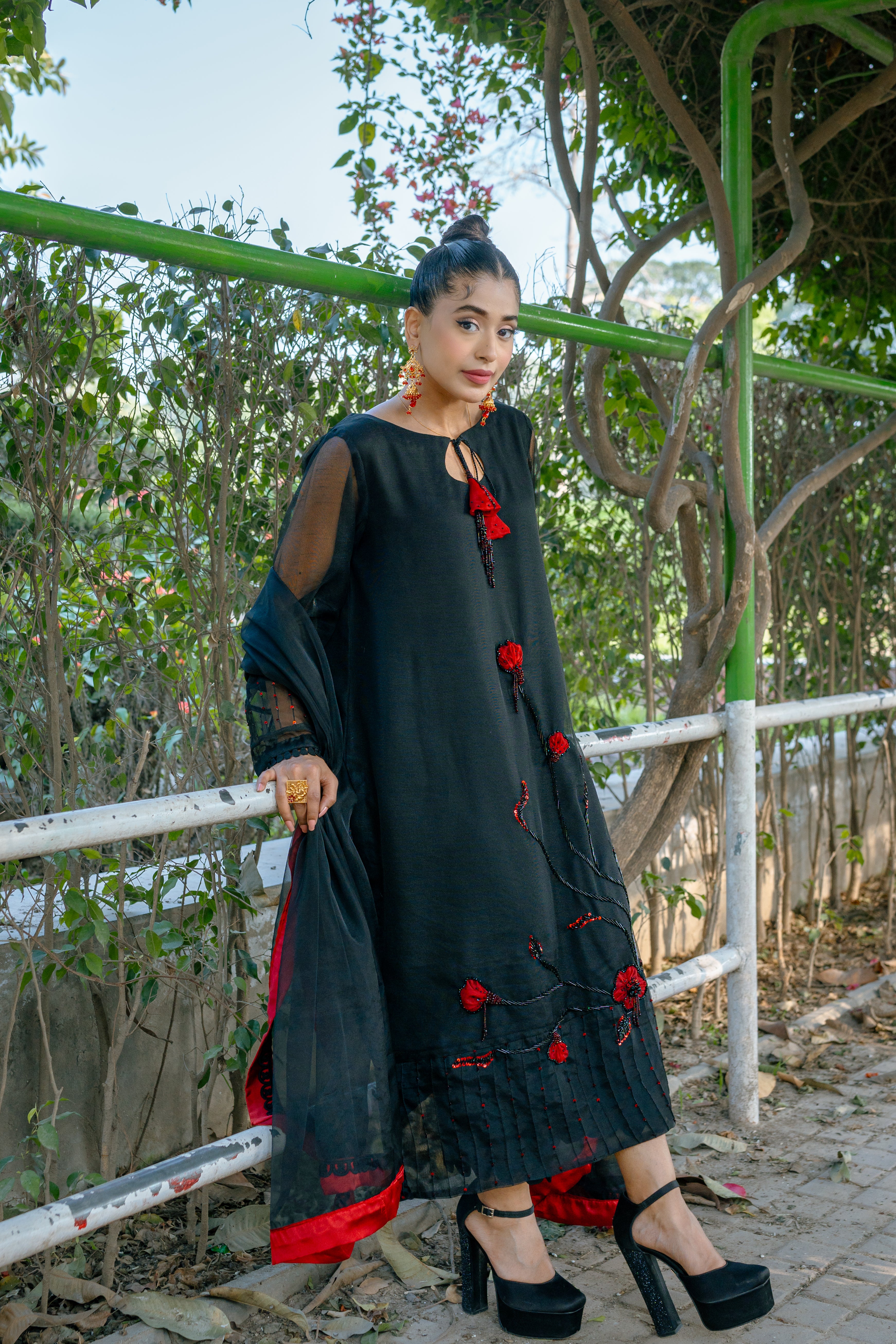 Rose Serenity Garden - Ravish