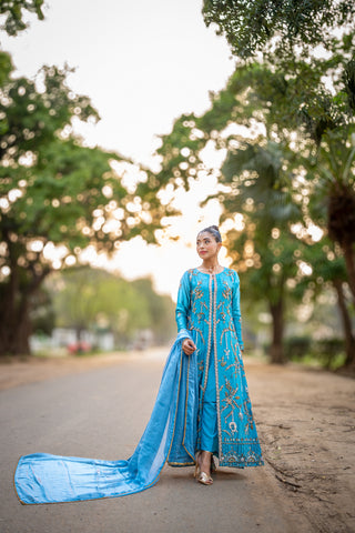 Lavish Layer - Ravish